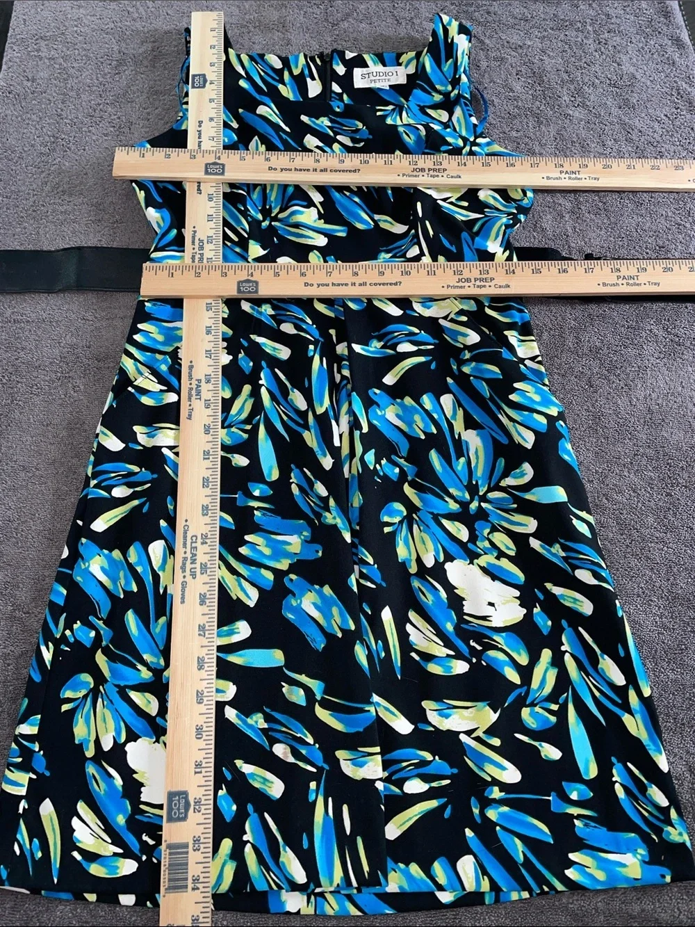 Studio I Black Floral-Brush Midi Dress with Belt - Blue, Aqua & White. Size 4P - Picture 3 of 9